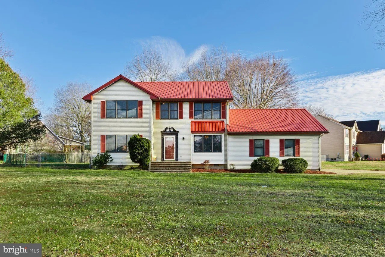 $375,000 Delaware house