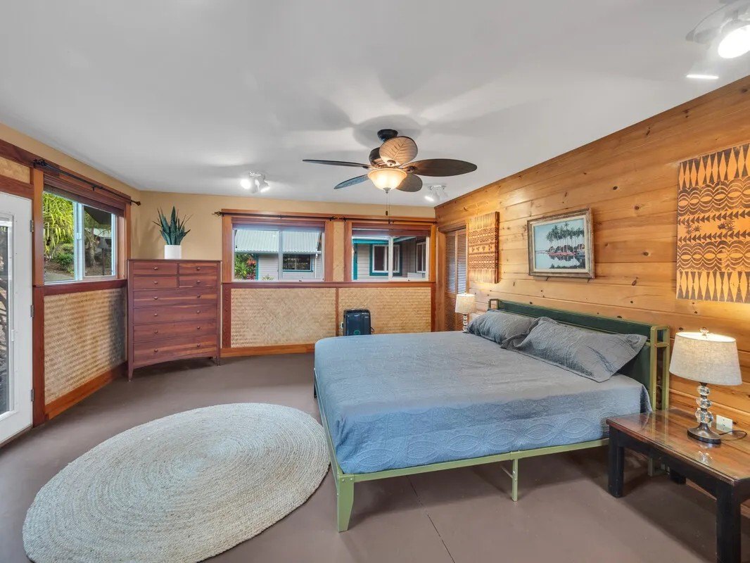 Roseanne Barr Hawaii Bedroom 3