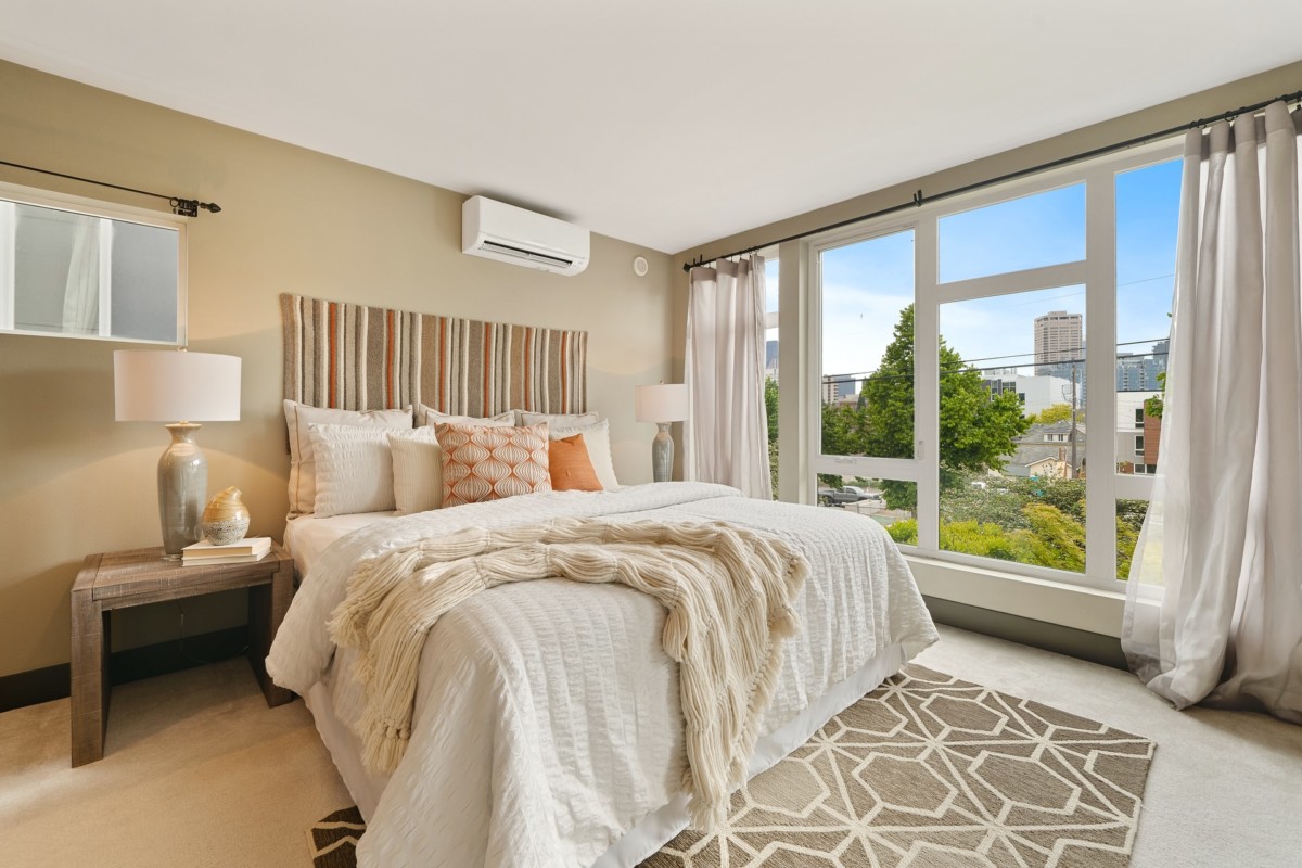 Accent pieces in the bedroom