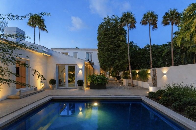 Miami Beach luxury house