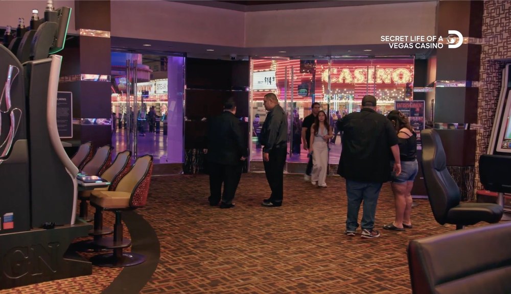 At the edge of the casino, floor-to-ceiling glass doors lead out to Sin City’s famed Fremont Street.