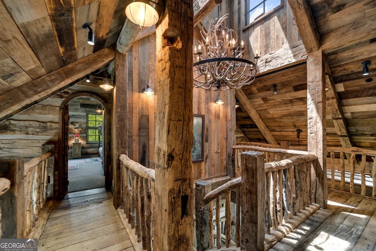 Lake Burton private island