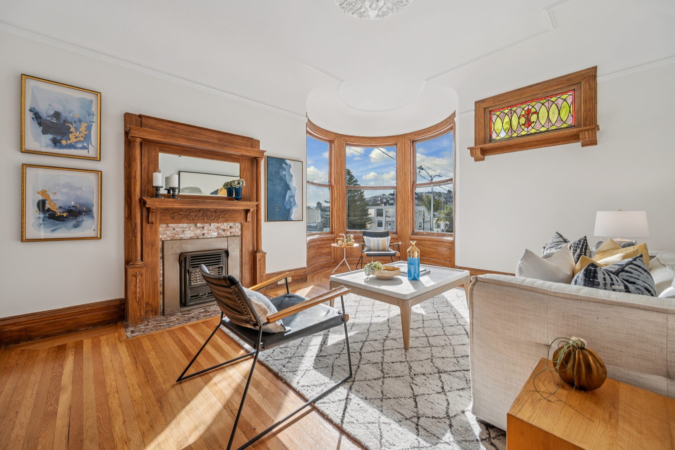 Queen Anne Victorian in San Francisco, on sale for $2.29M