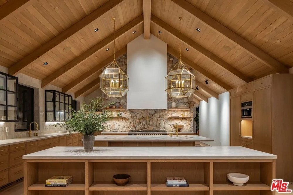 LA Pavilion Mansion, Selling for $28M