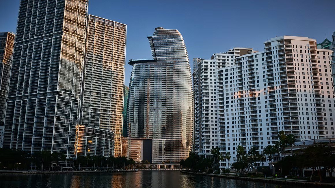 Aston Martin 66-story residential tower in Biscayne Miami
