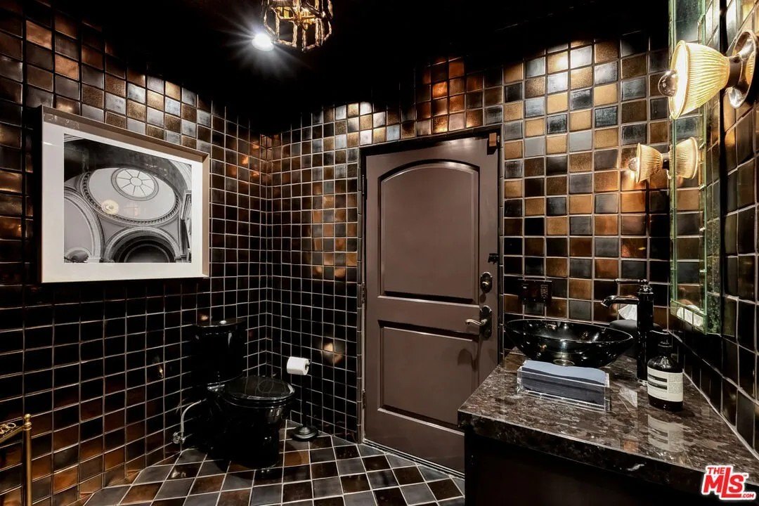 Kris Jenner's dark bathroom