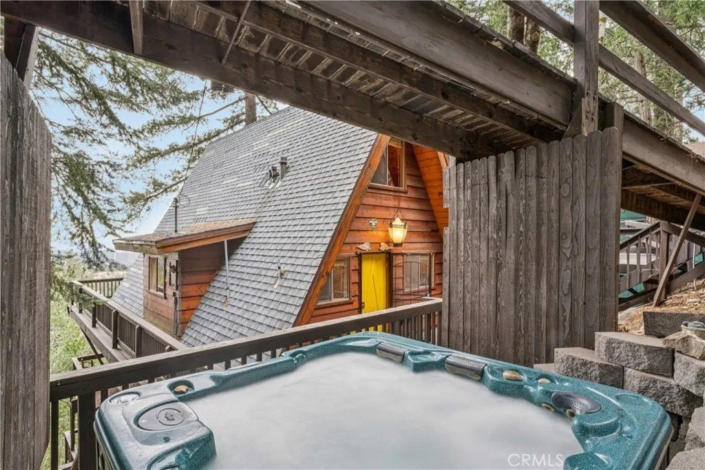 Hot tub in A-frame in Crestline, CA, on sale for $669,000