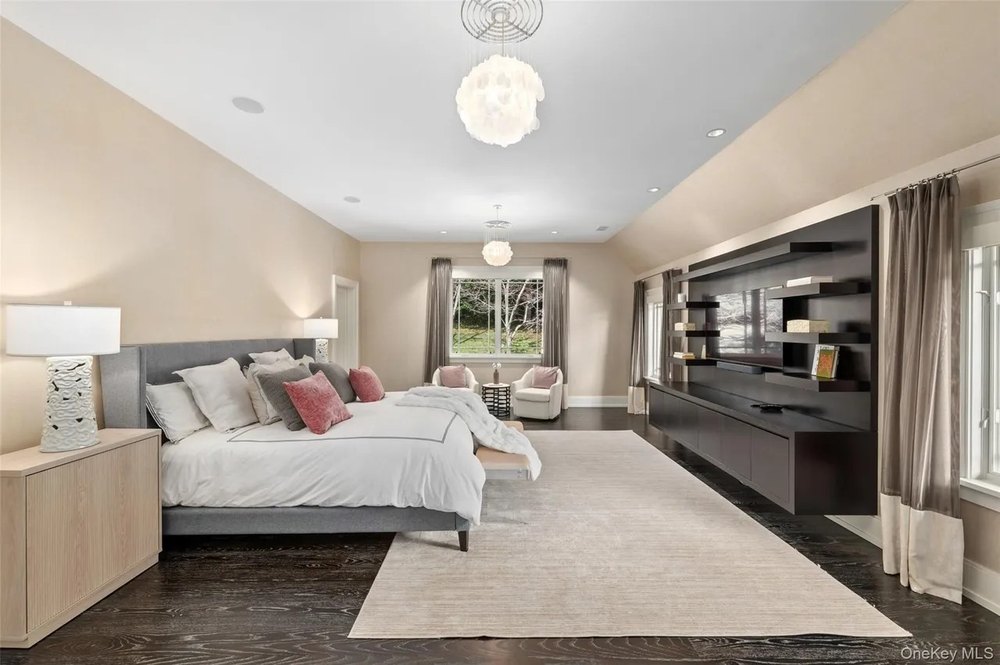 Nantucket-style home in Westchester, Selling for $5.4M