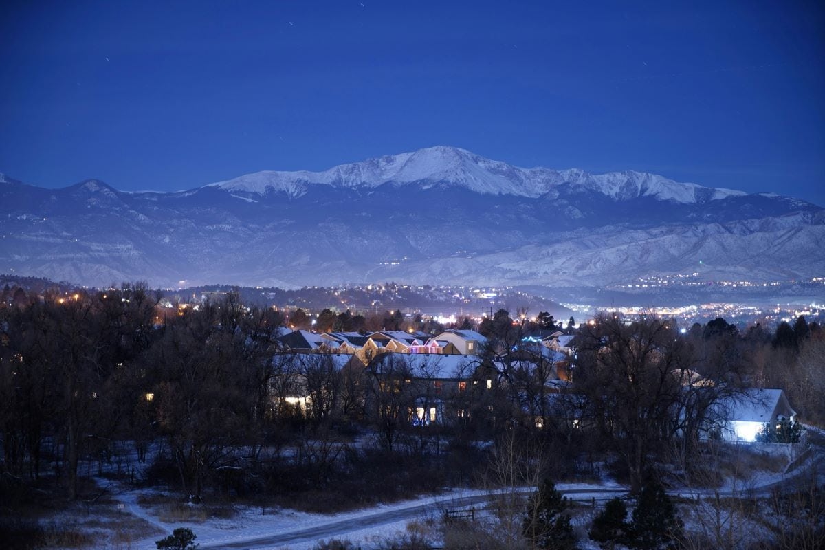 colorado springs at night