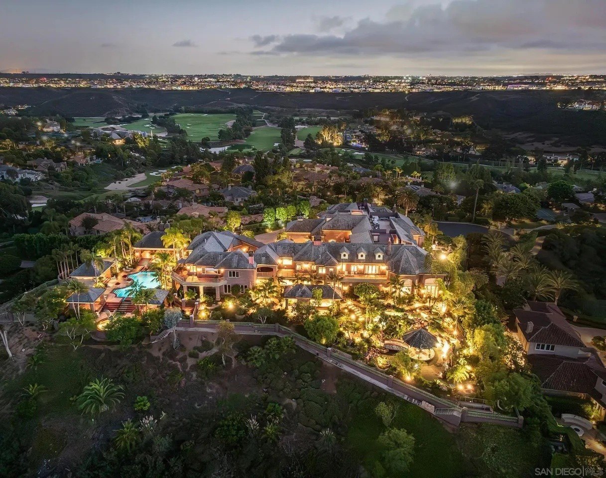 Photo of Rancho Santa Fe CA home for sale