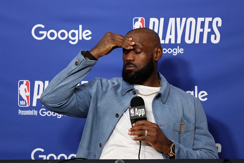 Oklahoma City Thunder v Los Angeles Lakers - Game Four