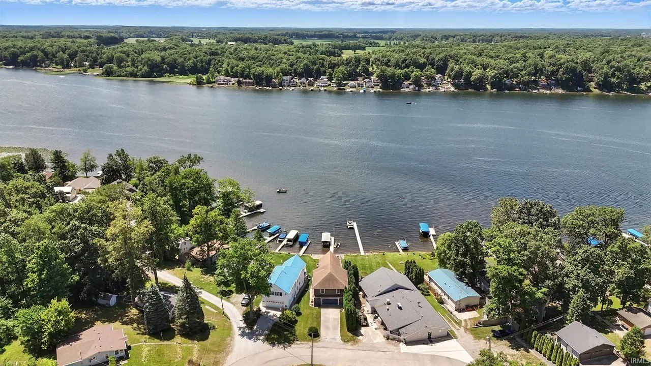 EXCLUSIVE: Golden Bachelor Lists Indiana Lake House Amid Cancer Battle Golden Bachelor Indiana Lake House