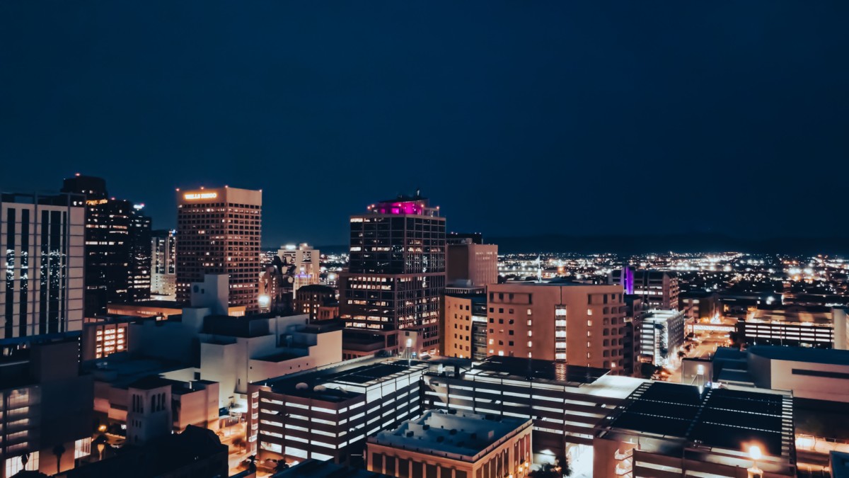 downtown phoenix skyline at night