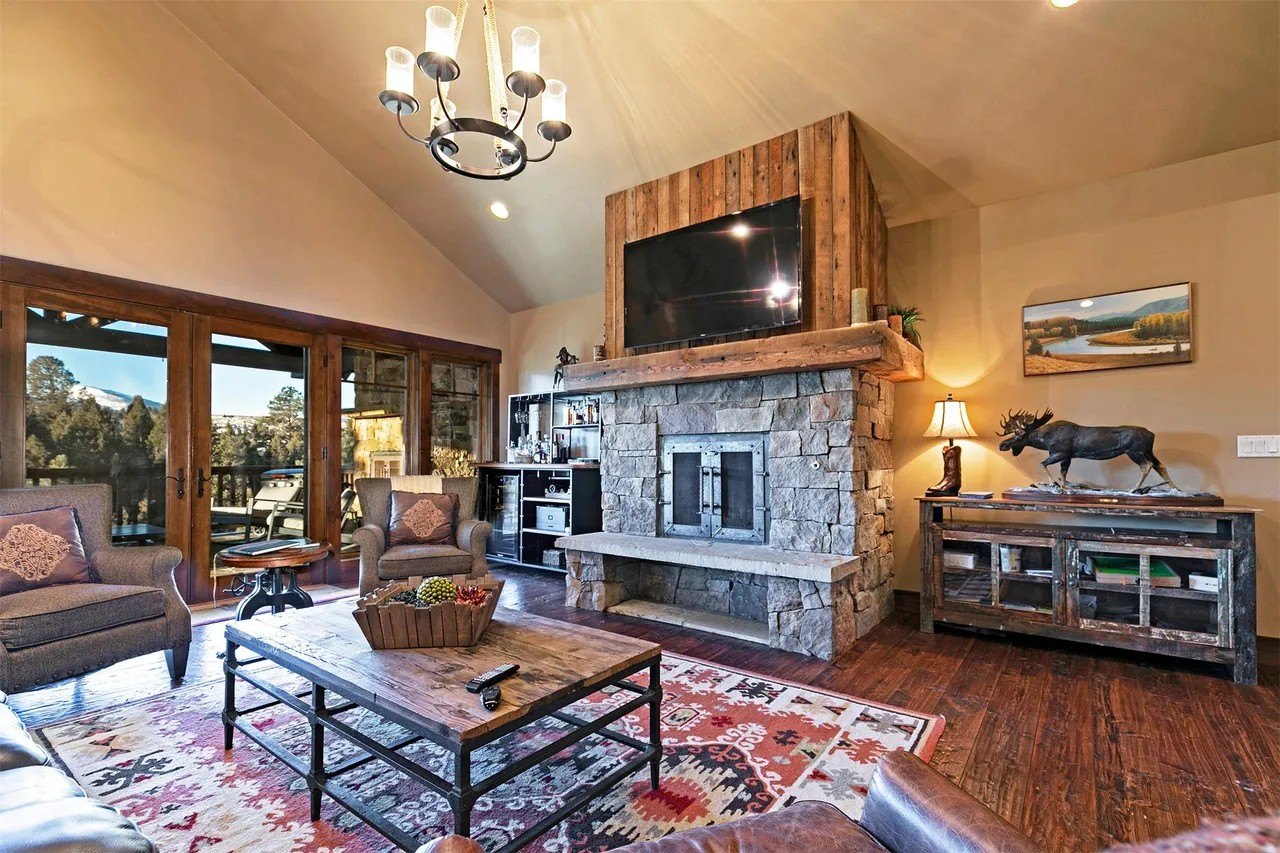 Montana cabin golf retreat