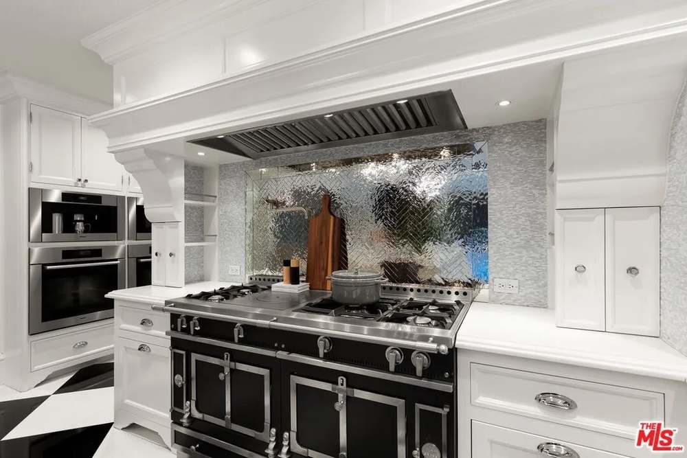 Kris Jenner Is Selling Iconic 'Keeping Up With the Kardashians' Mansion for $13.5 Million