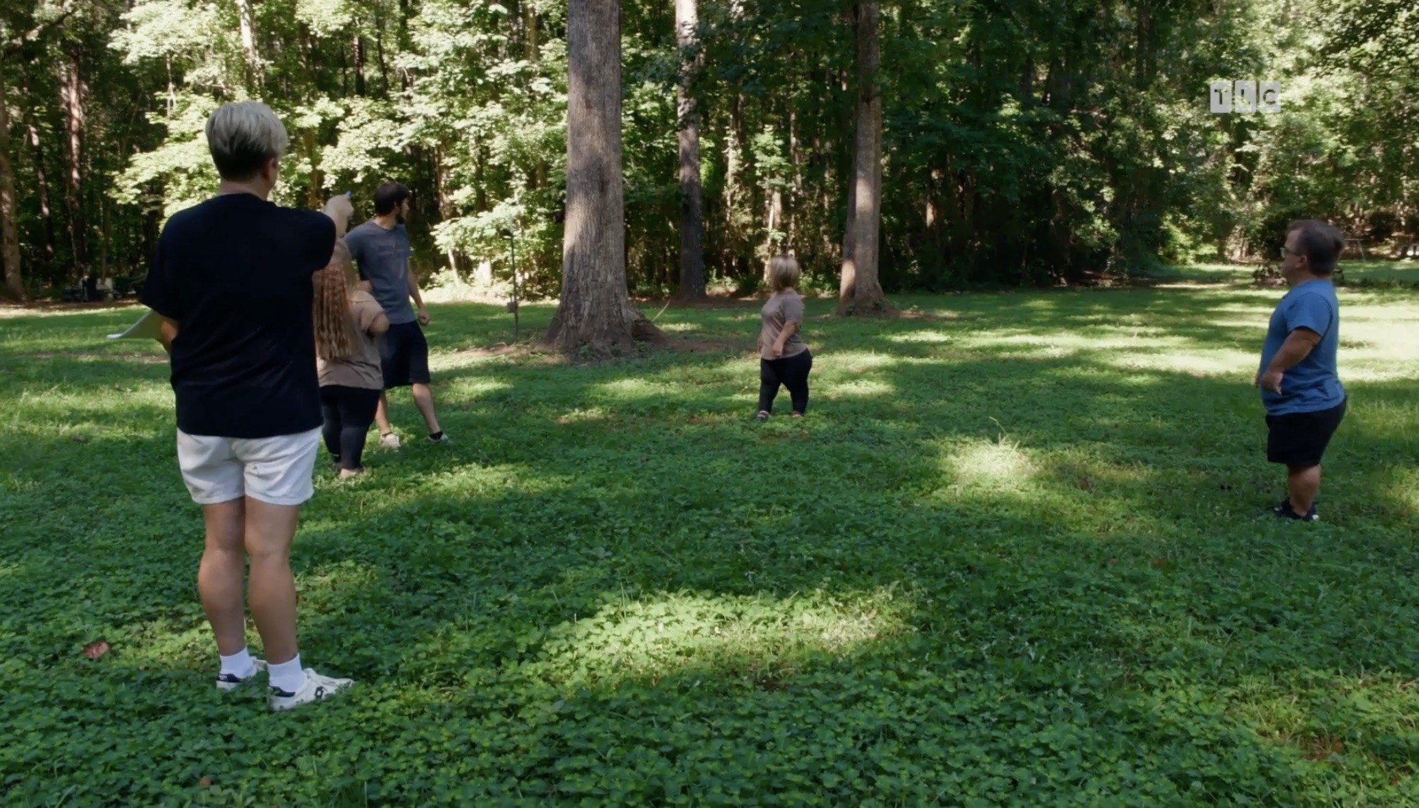 Julie seems pleased by the size of the Johnstons’ land, but expresses worry over the positioning of one particular tree.