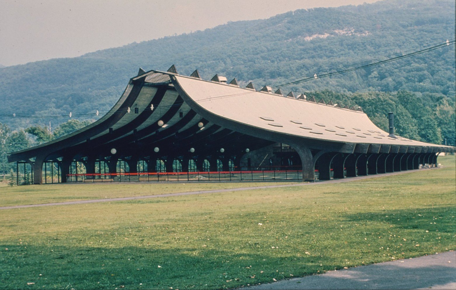 Nevele hotel ice skating rink