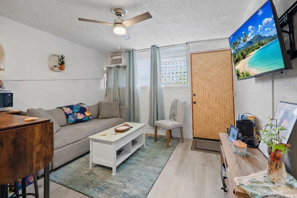 Photo of affordable condo for sale in Honolulu, housing filtering