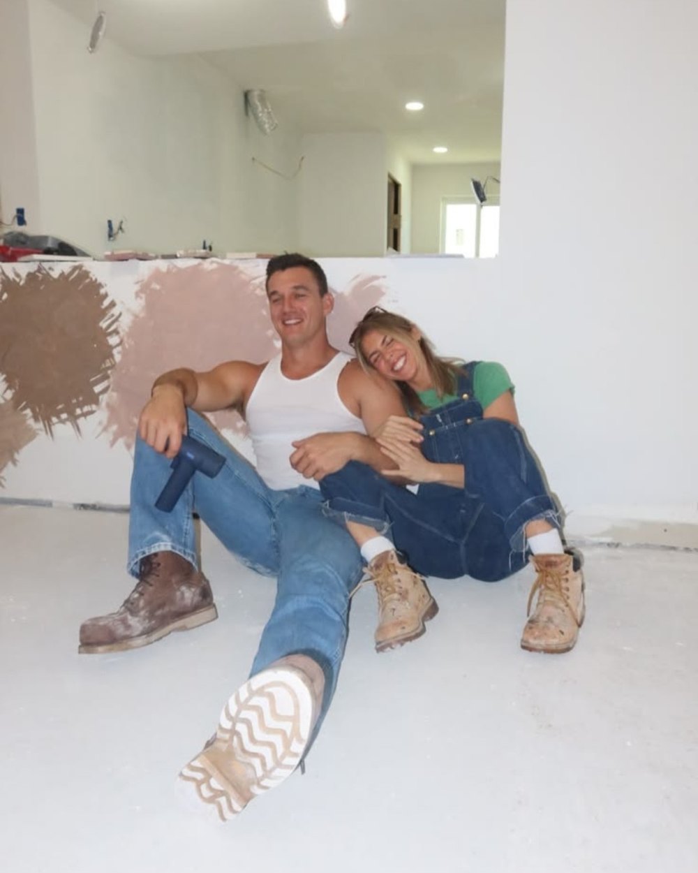 Reality Star and Real Estate Agent Tyler Cameron and Fianceé Tate Madden Announce Pregnancy Tate Madden and Tyler Cameron in their South Florida home.