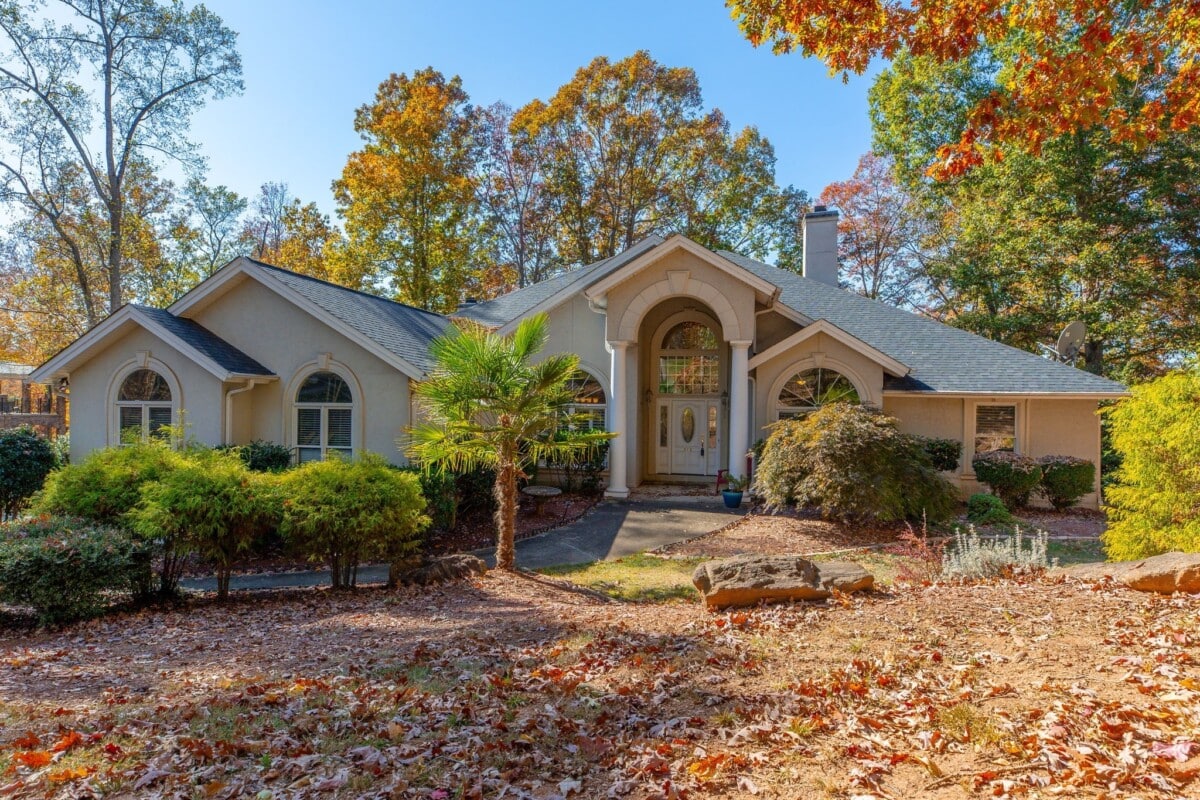 luxury redfin listing 316 Lake Point Ln,
Belews Creek, NC