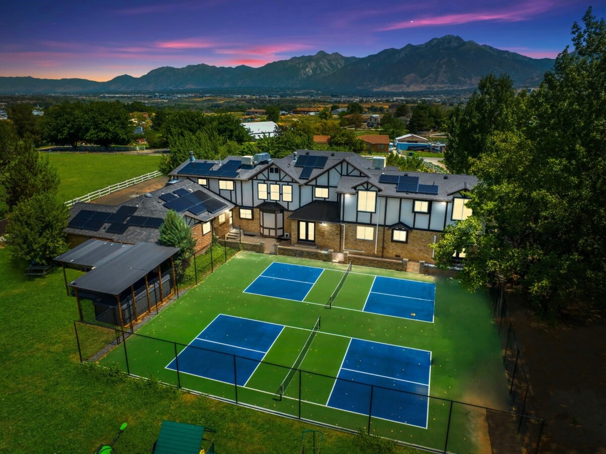 luxury redfin listing 1890 W Rock Hollow Rd S,
Bluffdale, UT