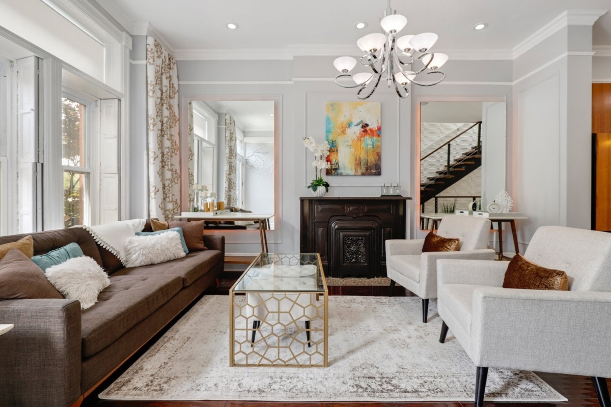 Use professional listing photos to sell your home for more money