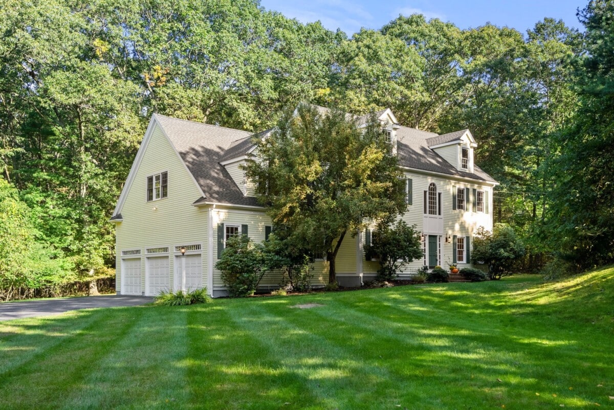 luxury redfin listing 88 Hollis St,
Sherborn, MA