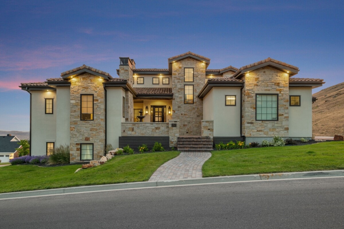 luxury redfin listing 4821 N Vialetto Way,
Lehi, UT