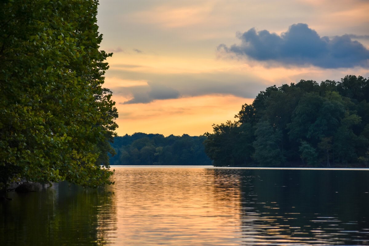 loch raven reservoir in maryland at sunset_shutterstock