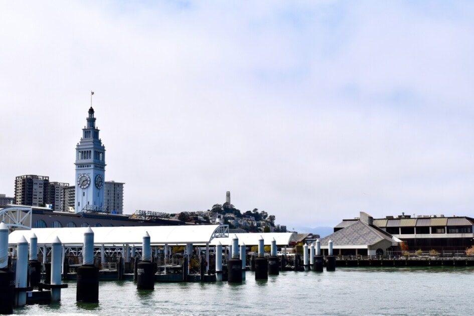 The ferry building where the San Francisco Farmer's Market is held