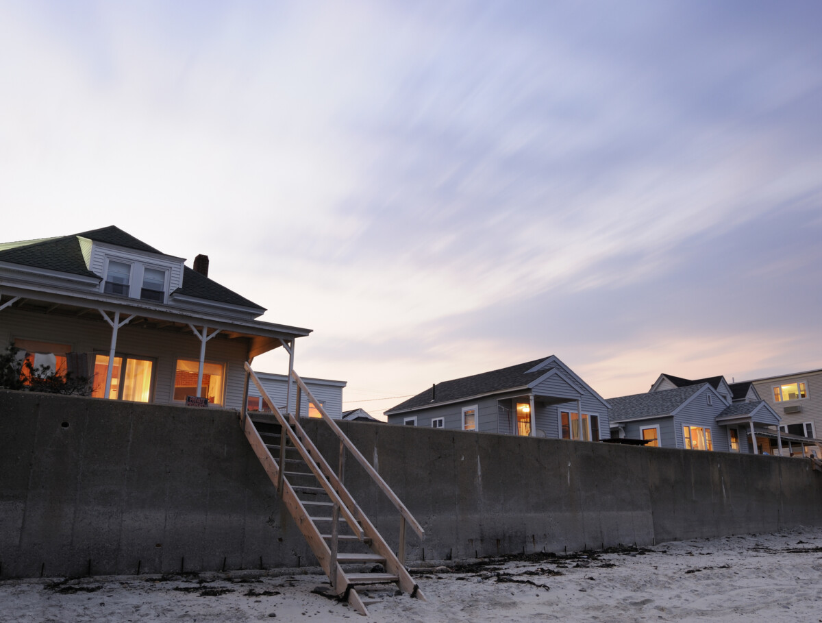 beach cottages along the maine coastline_Getty