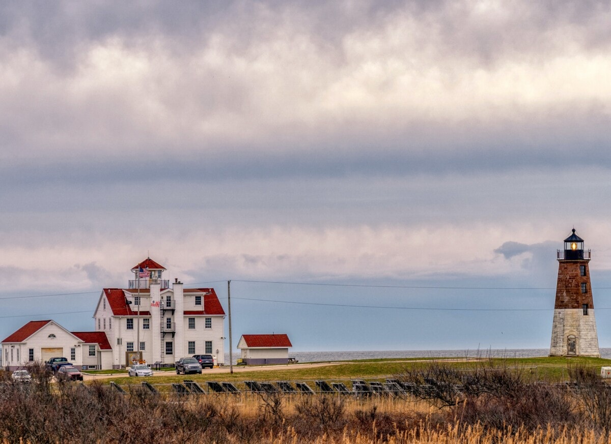 narragansett rhode island with home and lighthouse