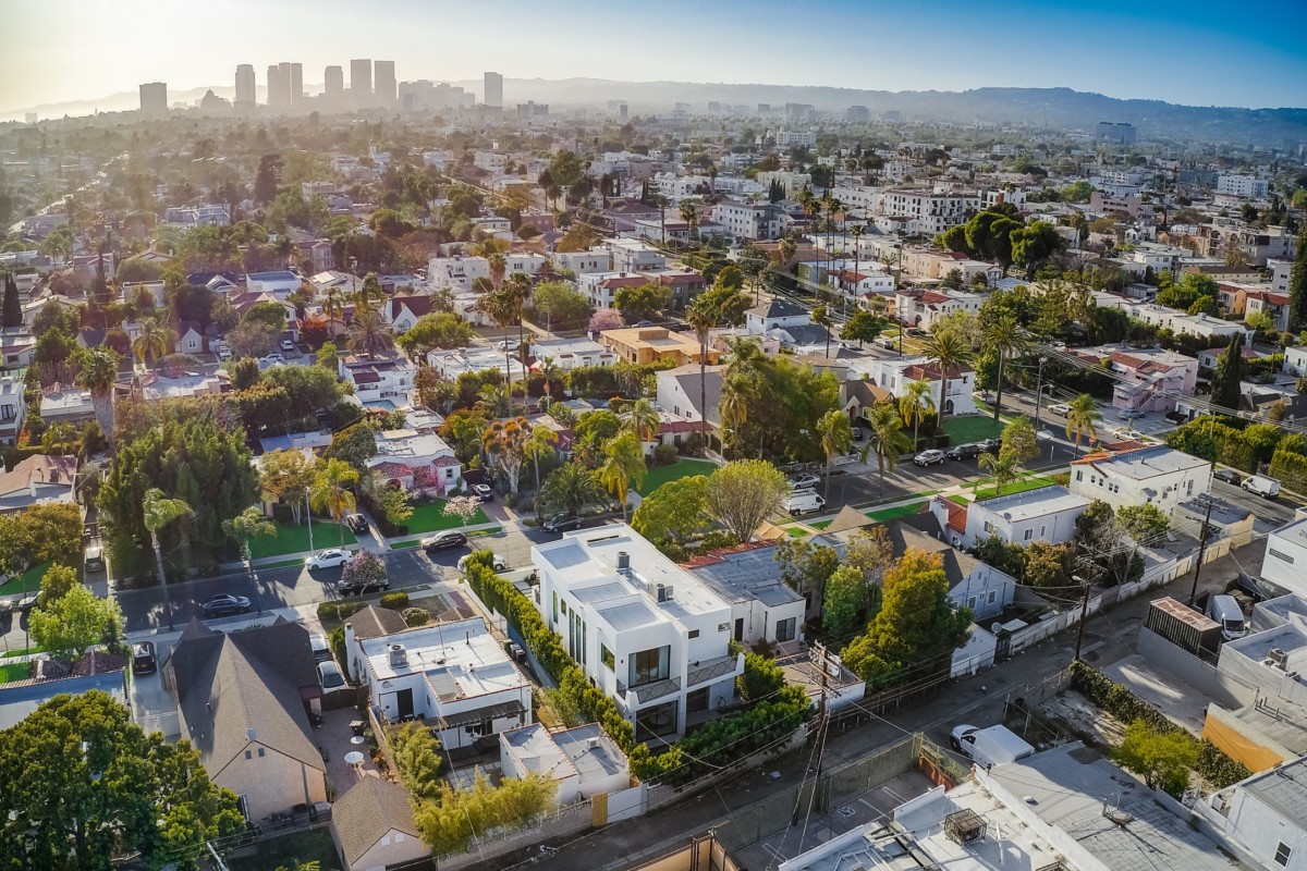 aerial view of beverlywood los angeles