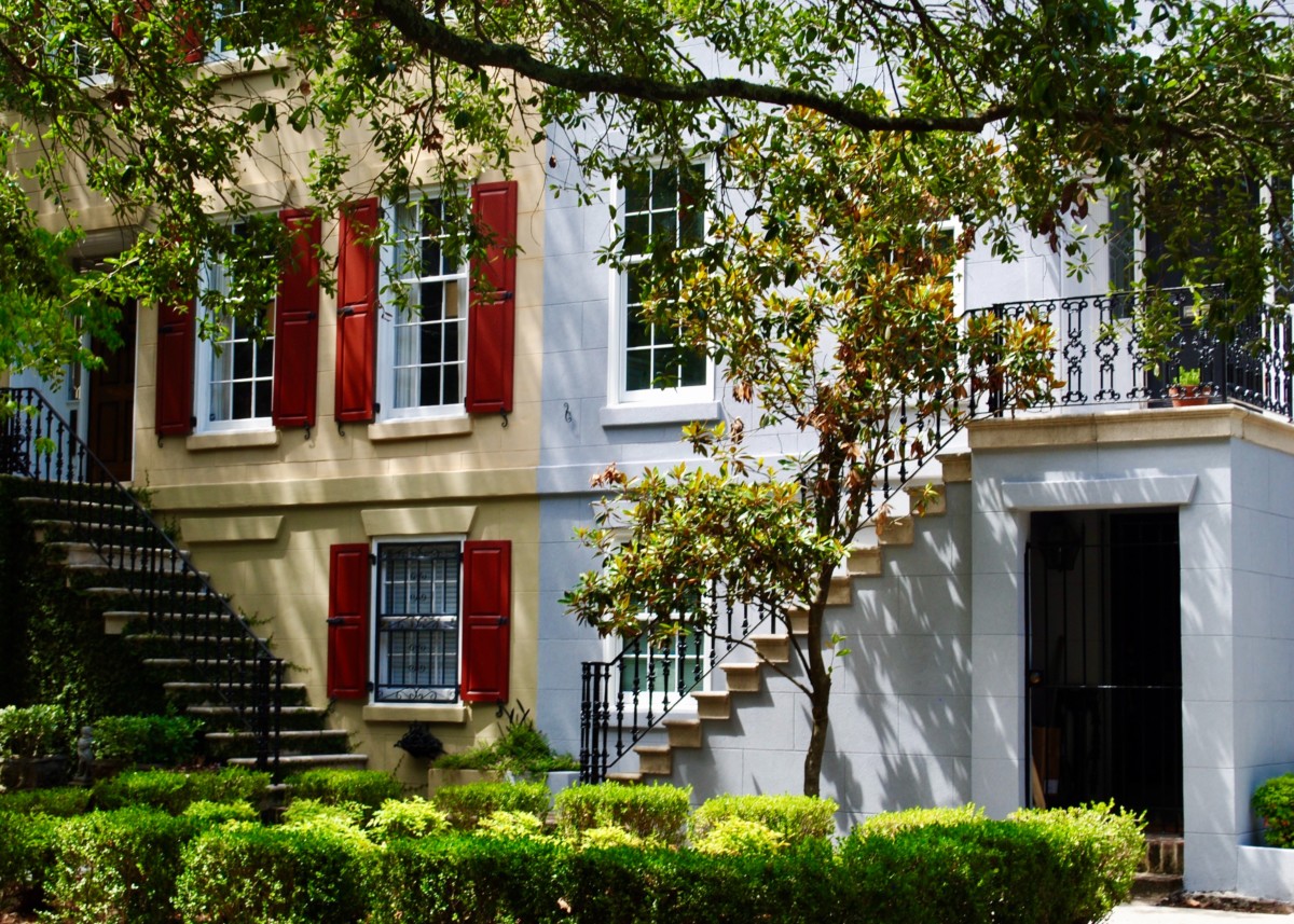 savannah suburbs row houses