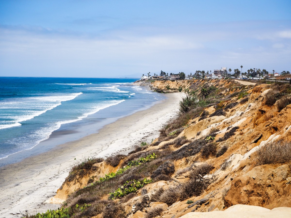 beachfront views in san diego by the cliffs