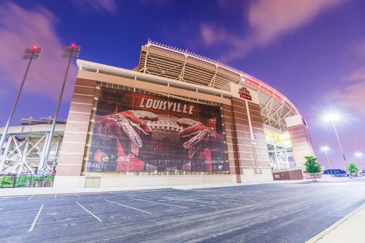 louisville sports and football team