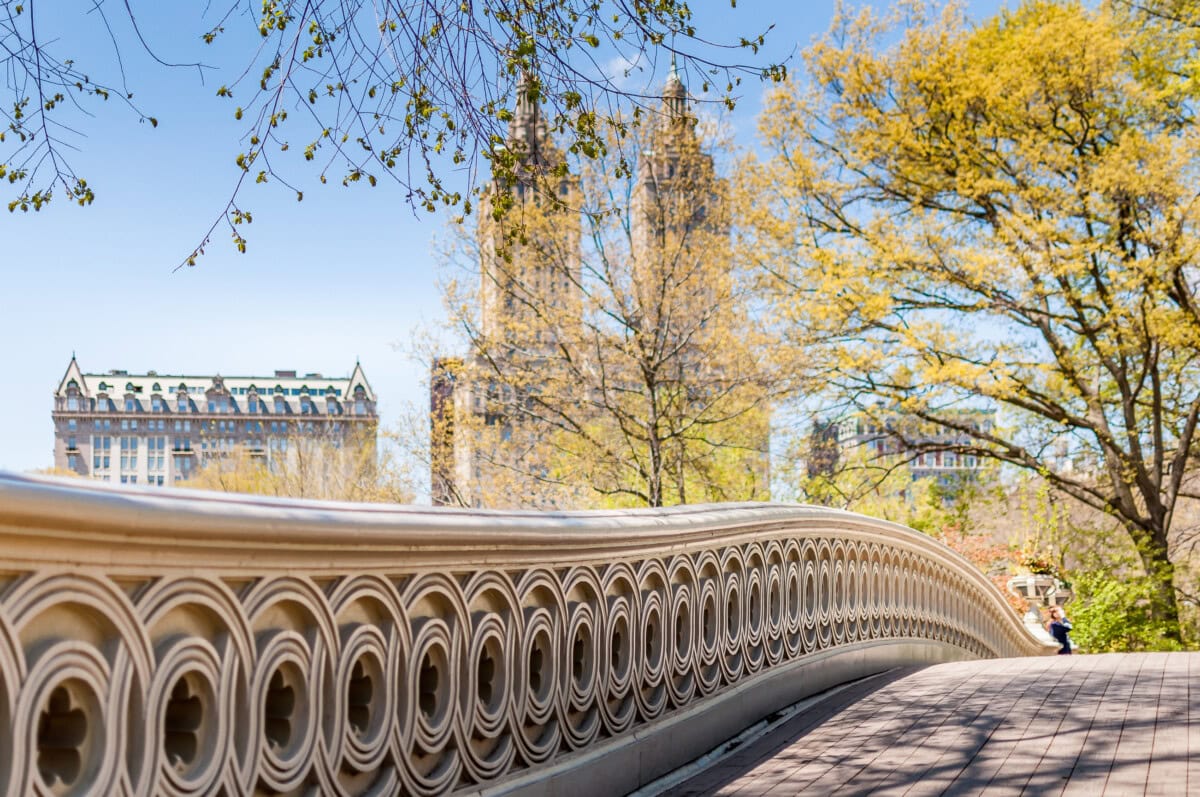 bow bridge love bridge in central park