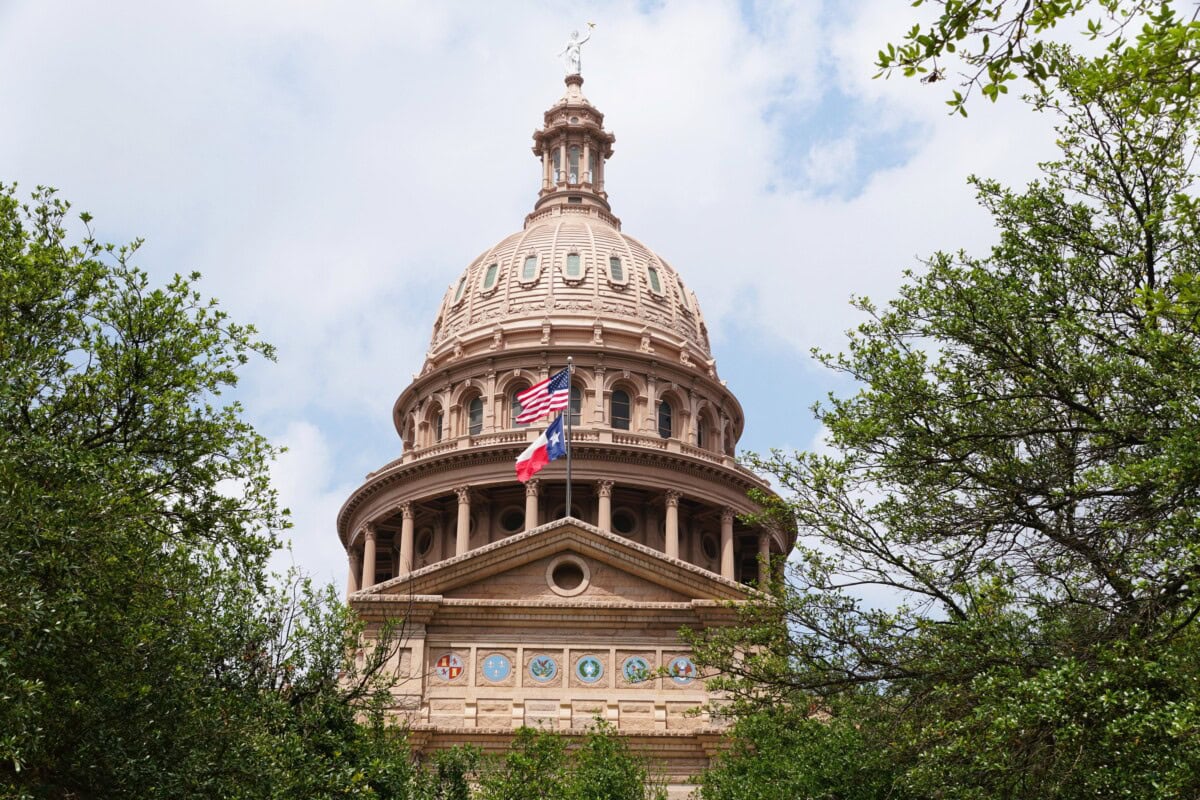 austin texas capital building and museums