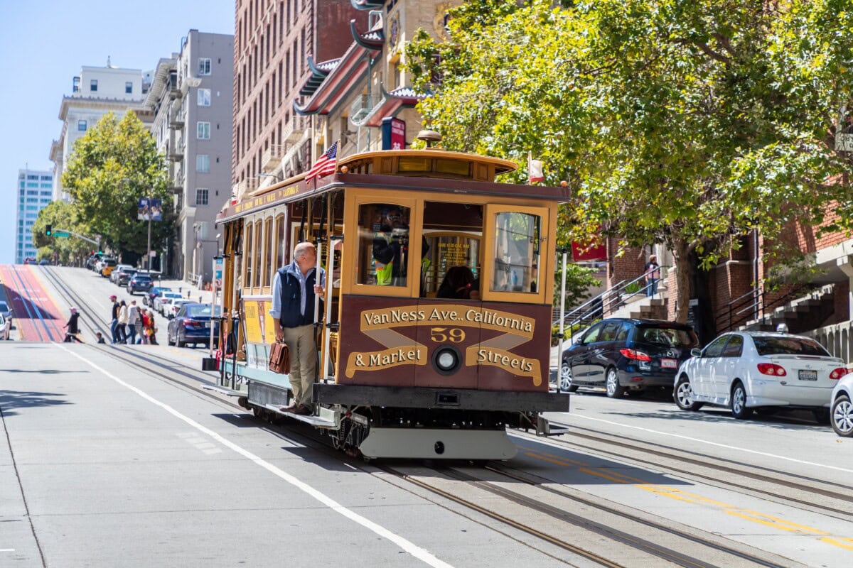 historic trolley ride in sf california