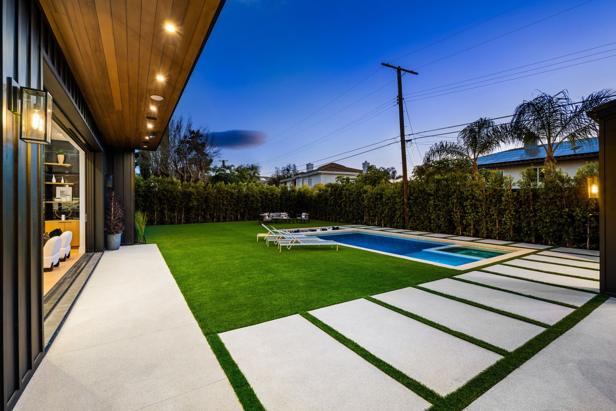 house with a backyard modern pool