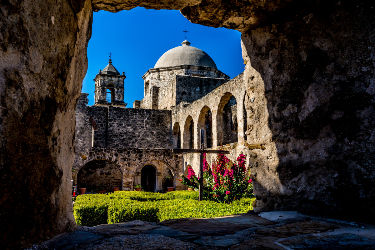 historical landmarks and things to see in san antonio texas