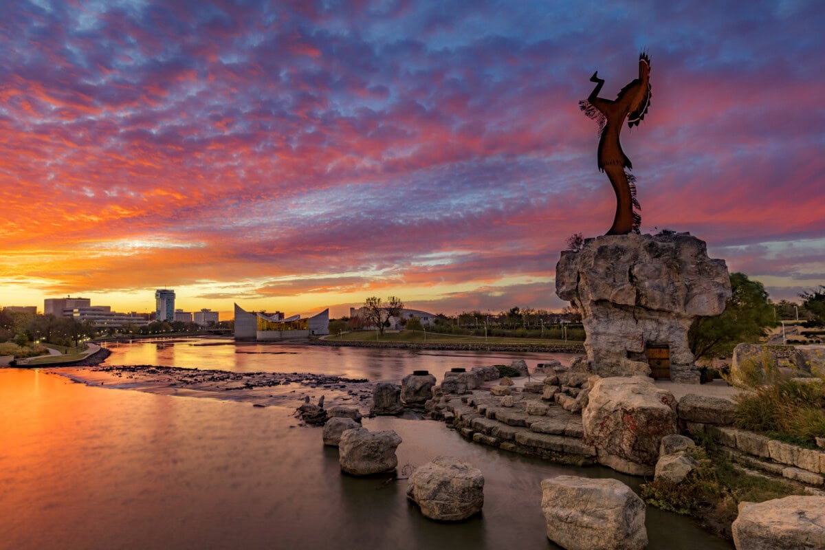 keeper of the plains kansas city mo