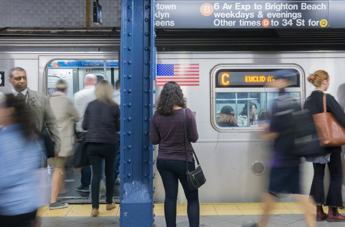 nyc subway station c train