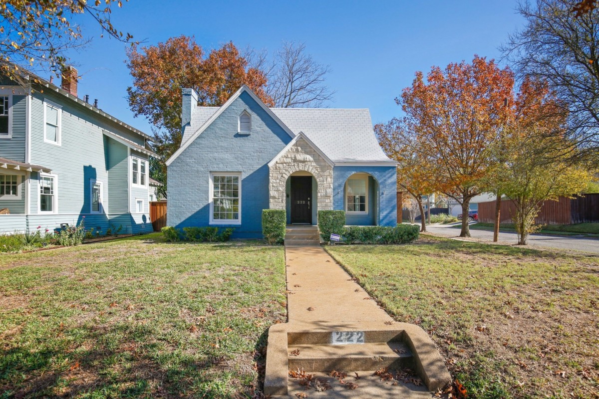 tudor bungalows with blue exterior